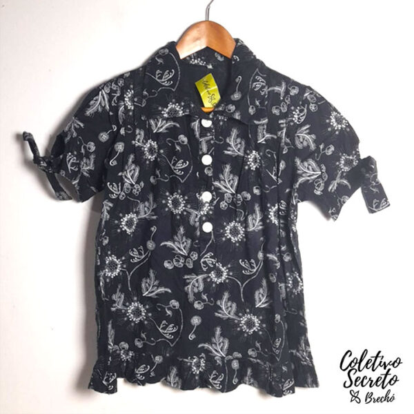 Camisa preta estampada