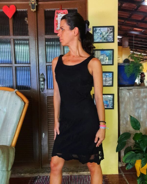 Vestido preto com renda - Just Be - tam P - Image 4