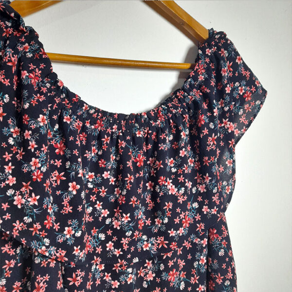 Blusa ciganinha estampa flores - Forever21 - tam M - Image 4
