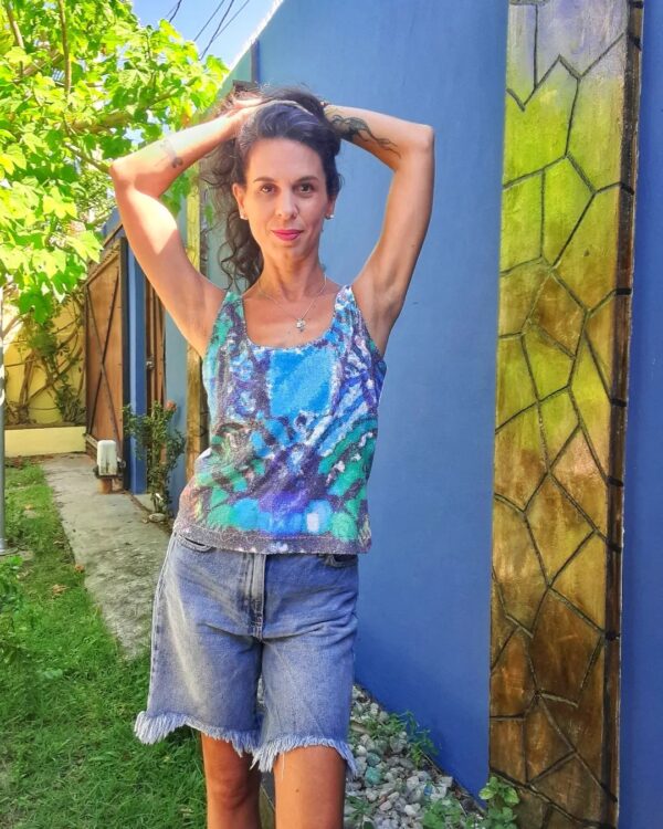 Blusa com lantejoulas - BluK - tam P - Image 4