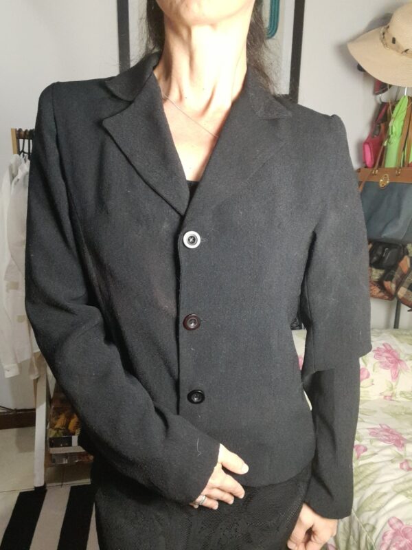 Blazer preto com ombreiras - Pam Pare - Image 6