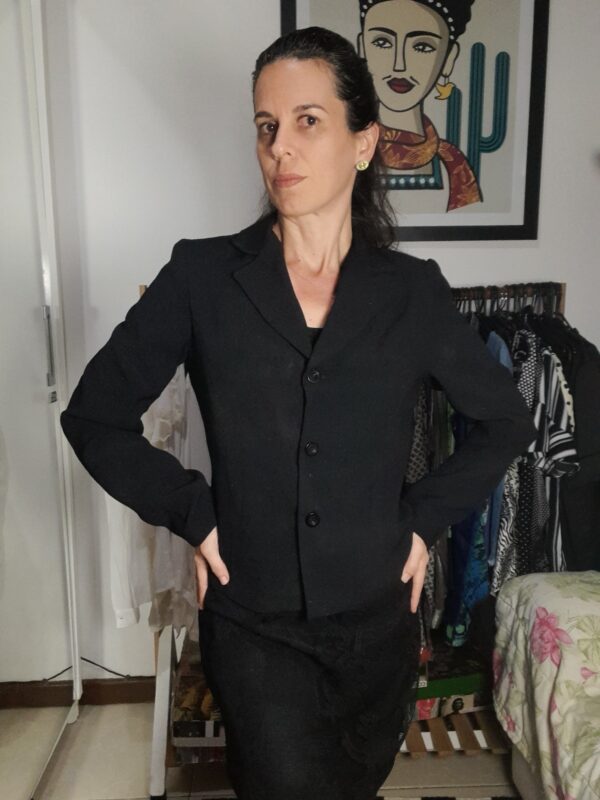 Blazer preto com ombreiras - Pam Pare - Image 2