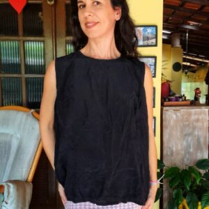 Blusa preta de seda – tam 38