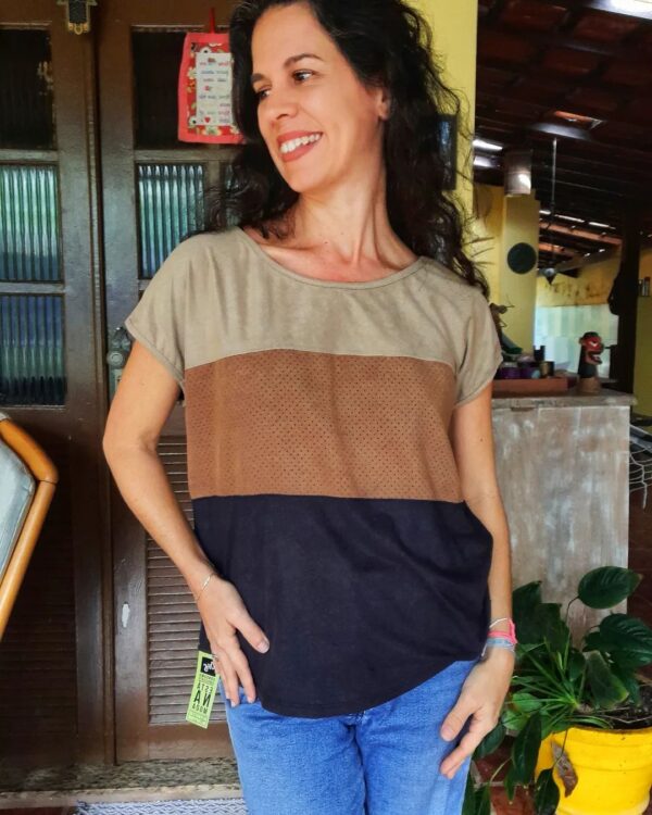 Blusa - Suede - tam P