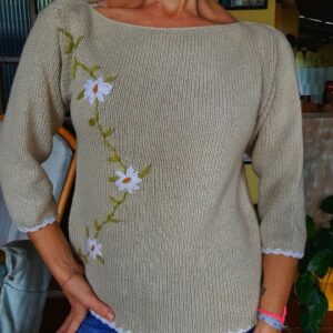 Camisa de tricô com bordado – tam 38/40