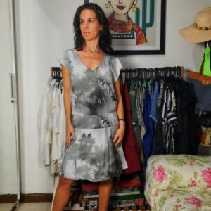 Vestido cinza estampado – Ellus Tropical Black – tam G / M