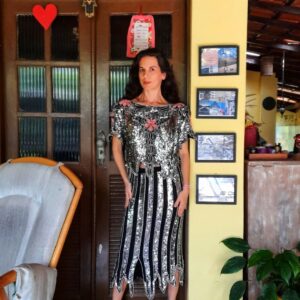 Conjunto de saia e blusa de seda com paetês – tam G