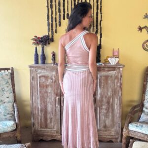 Conjunto saia longa rosa e cropped de tricô – tam M