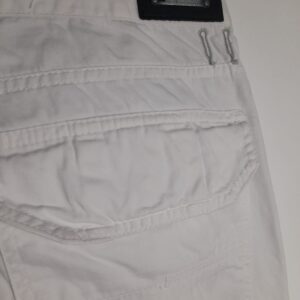 Calça branca – M. Oficcer – tam 42