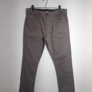 Calça cinza escura – Reserva – tam 46