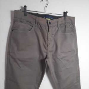 Calça cinza escura – Reserva – tam 46