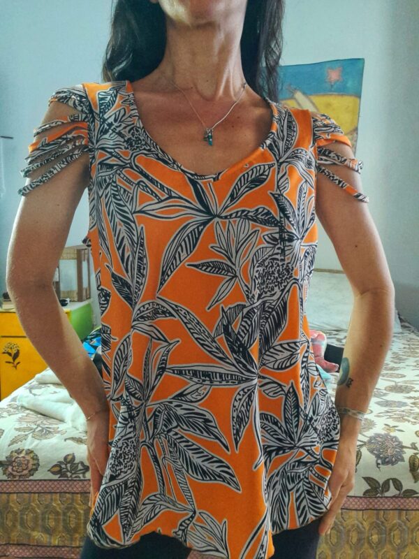 Blusa estampada laranja - tam 38