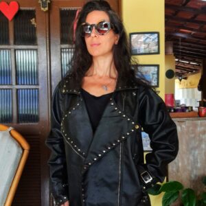 Casaco de couro preto com presilhas – KK – tam GG