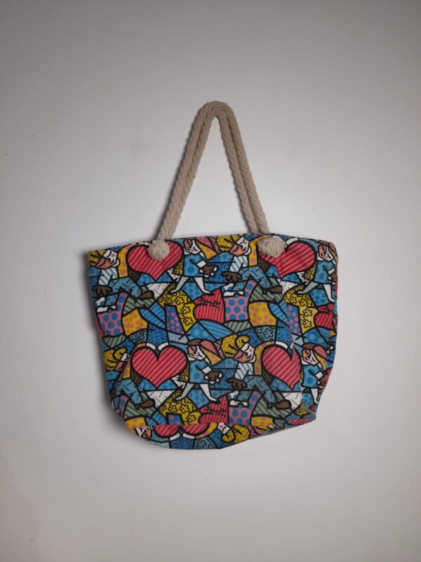 Bolsa estampada estilo Romero Brito com alça de corda - Image 6