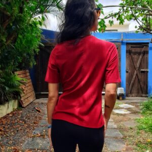 Camisa decotada vermelha – Yessica – tam P