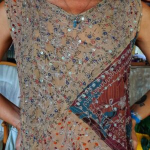 Blusa estampa marrom com lantejoulas – tam P