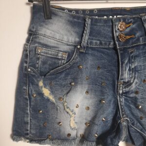 Short jeans com miçangas – Planet Girls – tam 40