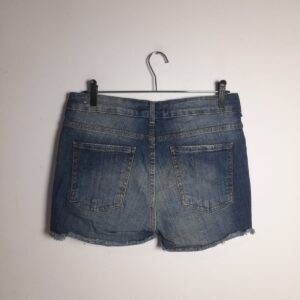 Short jeans rasgado – Jeanswear – tam 42