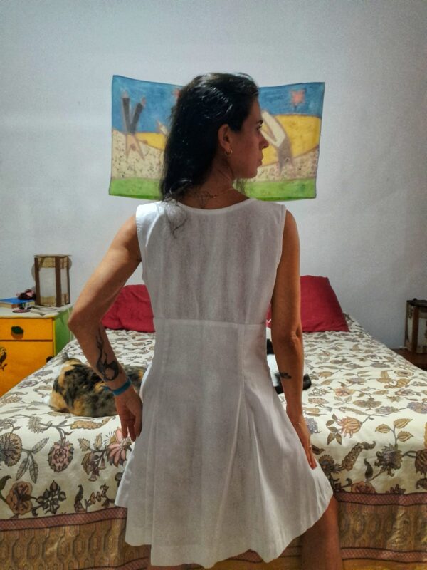 Vestido branco botões perola - tam M - Image 2