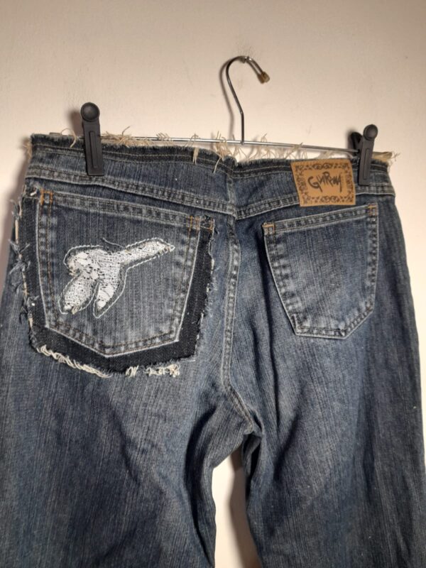 Calça jeans com bordados - Guaraná Brasil - tam 42 - Image 4