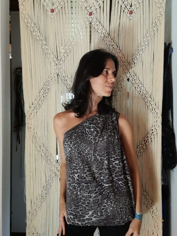 Blusa animal print - Micromoda - tam M - Image 3