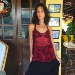 Blusa vermelha estampada com transparencia – John John Black – tam M