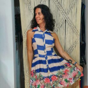 Vestido estampado com botões e cordas – Lança Perfume – tam P