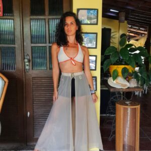 Saída de praia transparente