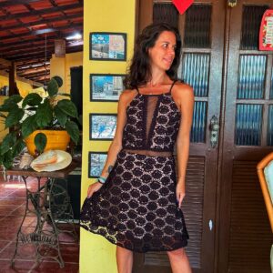Vestido preto de renda – Ave Rara – tam 40