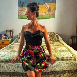 Vestido preto estampa de flores – Love Tease – tam 38