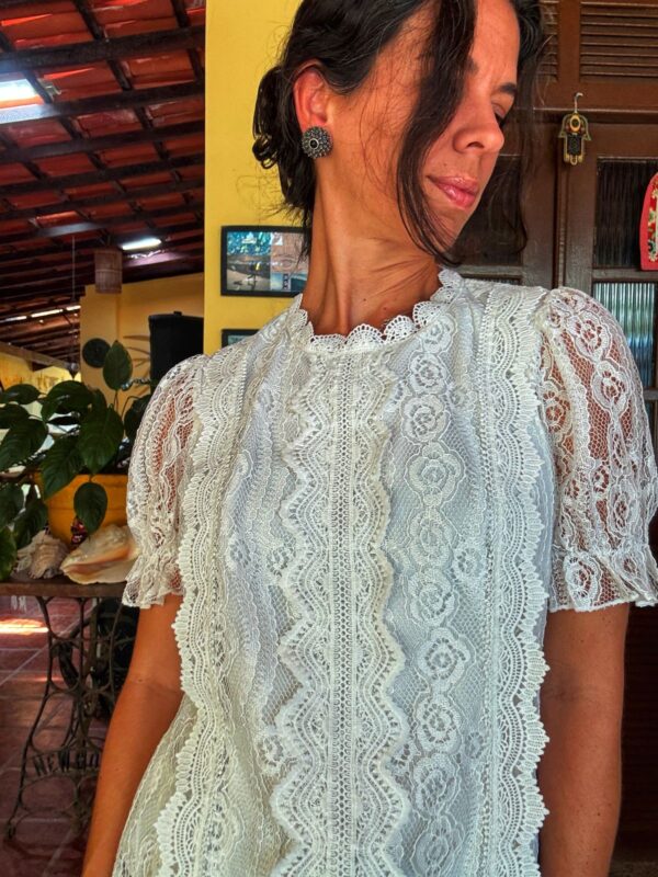 Camisa branca de renda - Simplee - tam M - Image 5