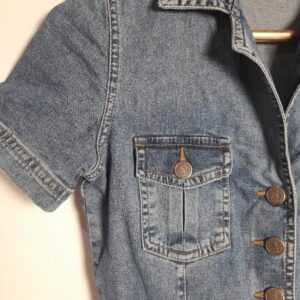 Macacão jeans – Miss Carmim – tam 38 – programa Mosaico