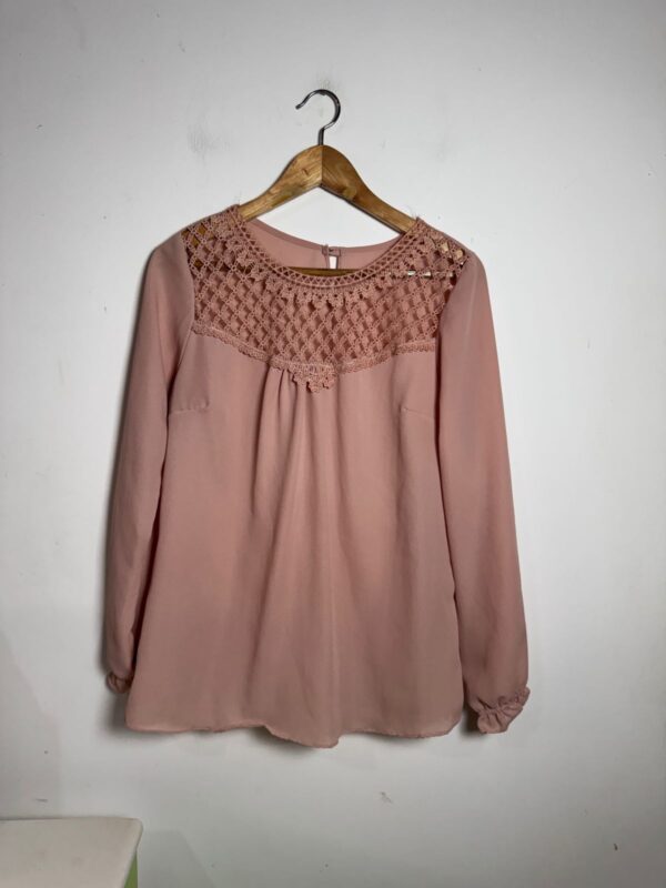 Camisa rosa claro - tam G