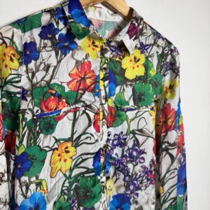 Camisa estampa colorida de flores – tam 38