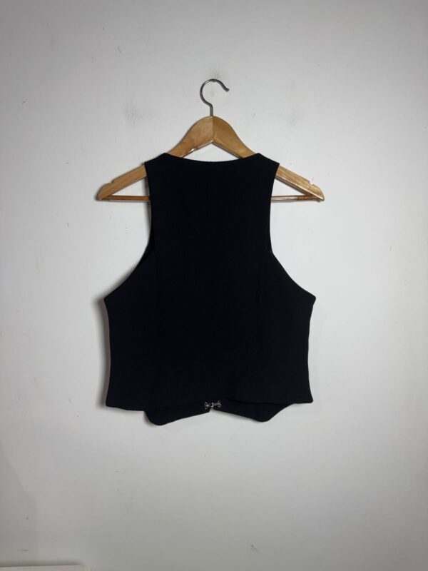 Blusa preta com detalhes de bordado - Erre erre - tam M - Image 5