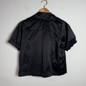 Camisa preta com botões – Karmani – tam M