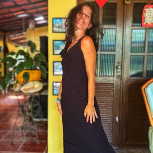 Vestido preto com miçangas – Tania Pedreira – tam P