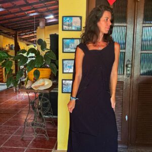Vestido preto com miçangas – Tania Pedreira – tam P