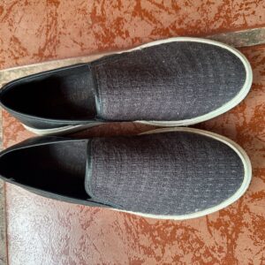 Tenis slip on preto – Gabriela – tam 34 / 35