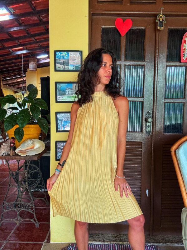 Vestido plissado mostarda - Banana Republic - tam P *NOVO*