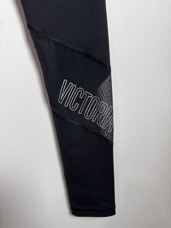 Legging preta - Victoria's Secret - tam P *NOVO* - Image 3