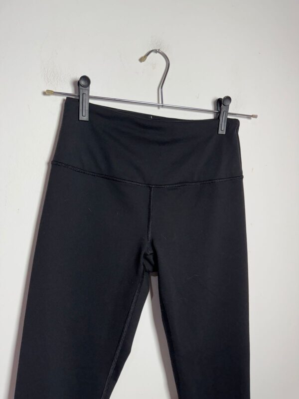 Legging preta - Victoria's Secret - tam P *NOVO* - Image 4