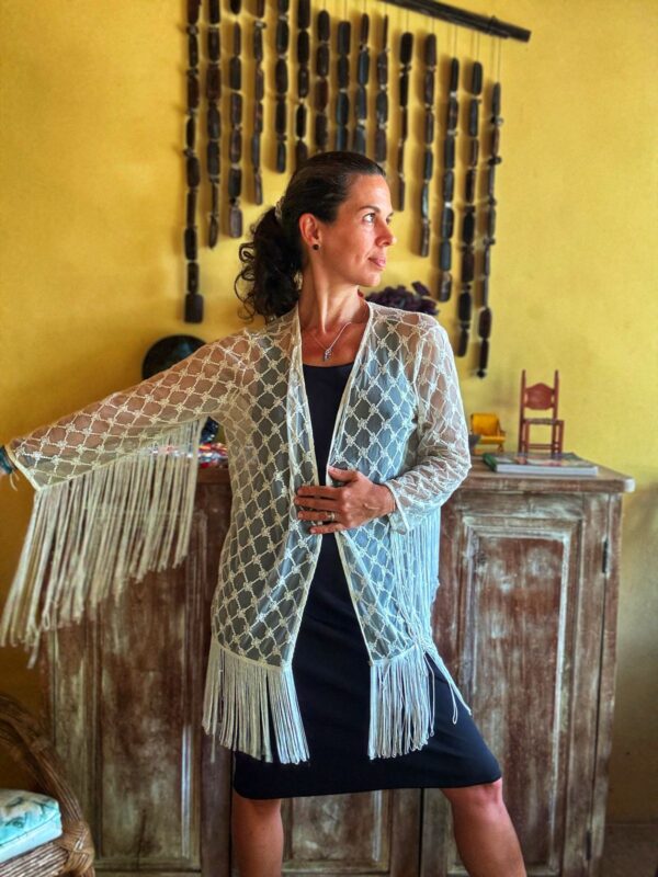 Kimono de renda com franjas - Amissima
