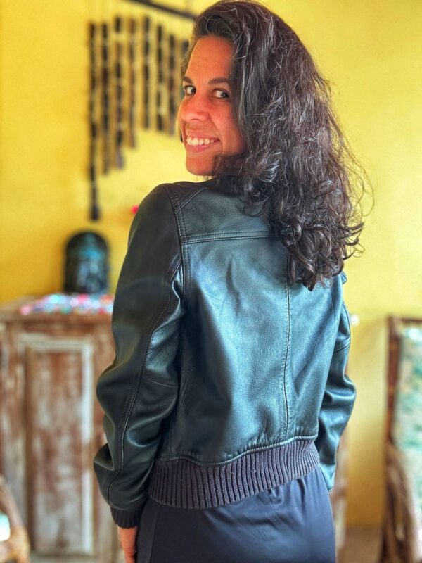 Jaqueta bomber couro preta - Forum - tam 38 - Image 3