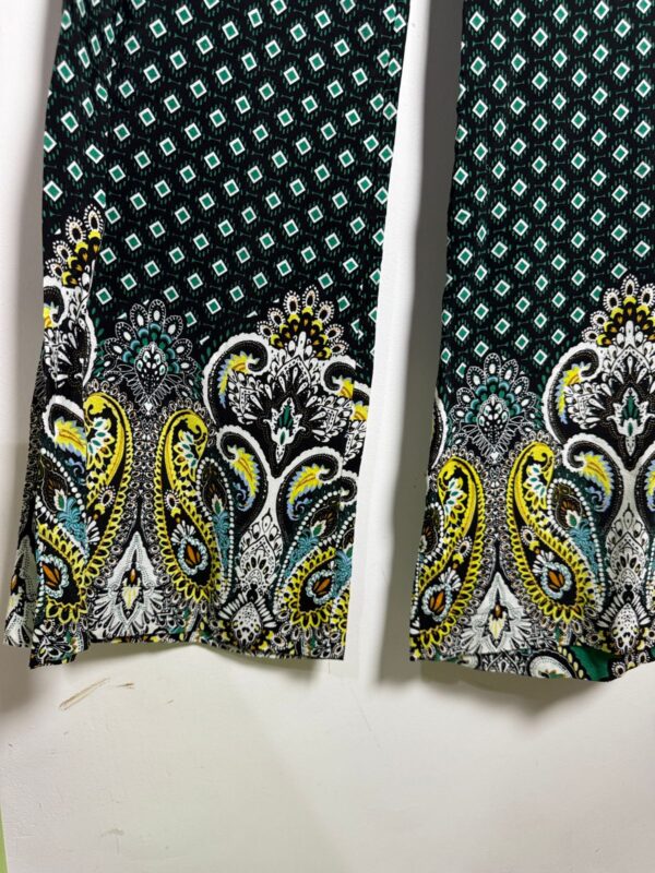 Calça flare estampada - tam M - Image 2