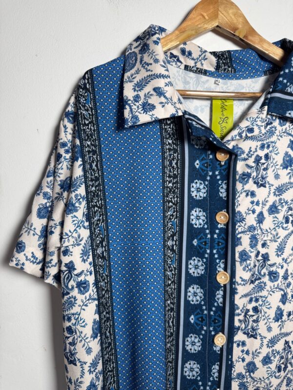 Chemise azul estampado - tam G - Image 2