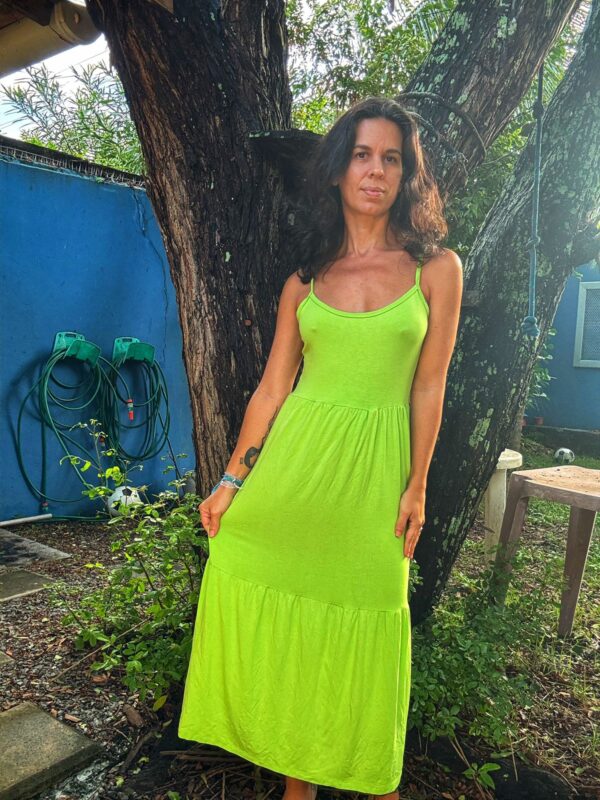 Vestido verde abacate - Lore Bella - tam G