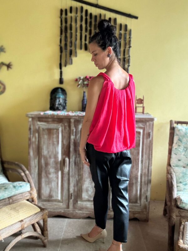 Calça preta curvy skinny de couro - Express - tam P *NOVO* - Image 3