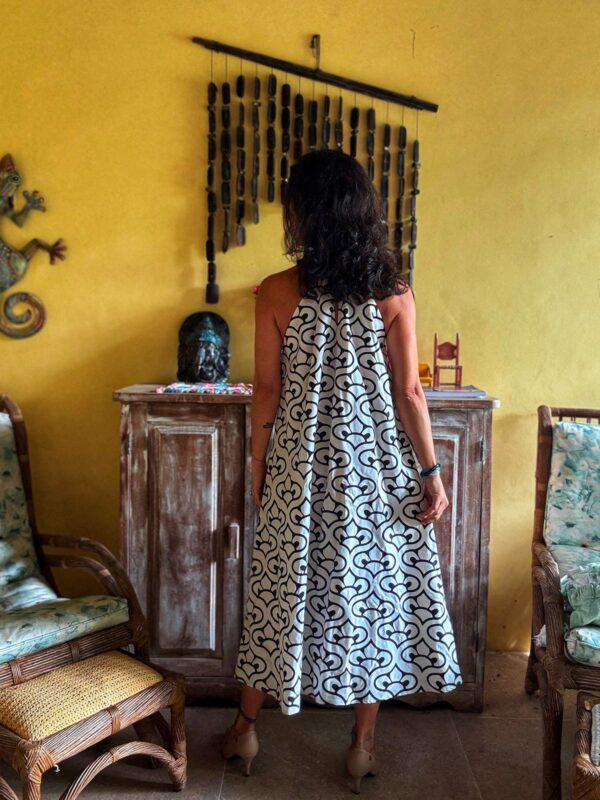 Vestido branco e preto - Luciana Galeão - tam 38 - Image 2