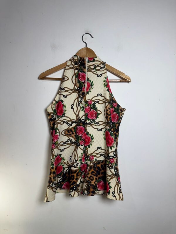 Blusa estampada animal print e rosas - tam 38 - Image 4